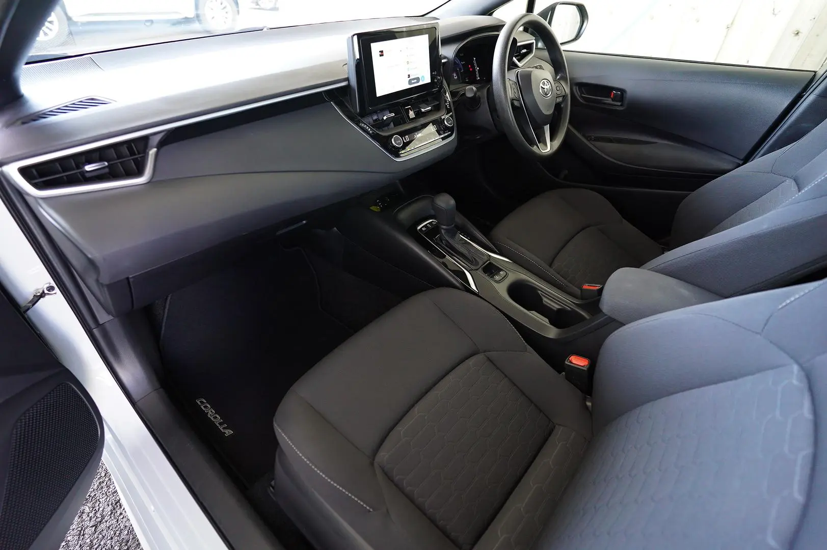 2023 Toyota Corolla Gallery Image 19