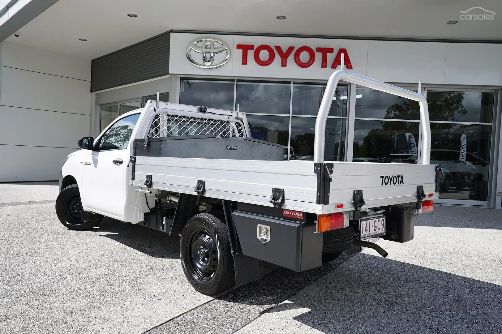 2022 Toyota Hilux Image 4