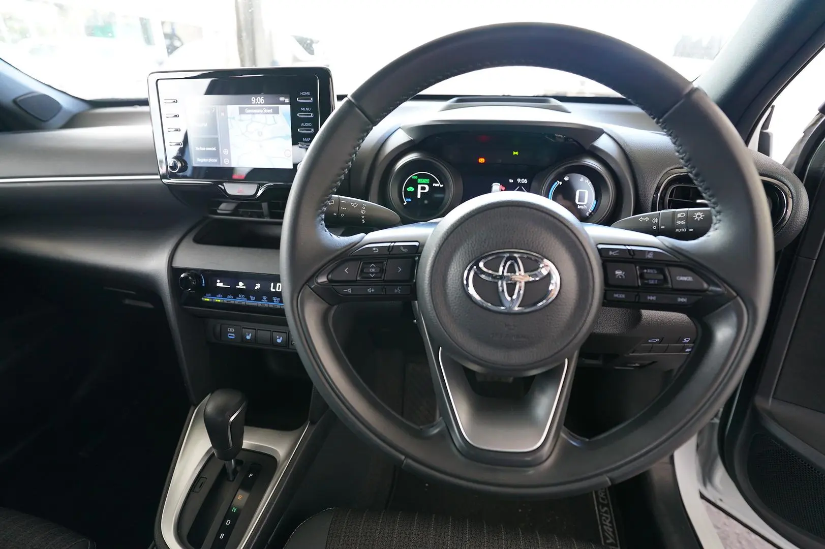 2022 Toyota Yaris Cross Gallery Image 14