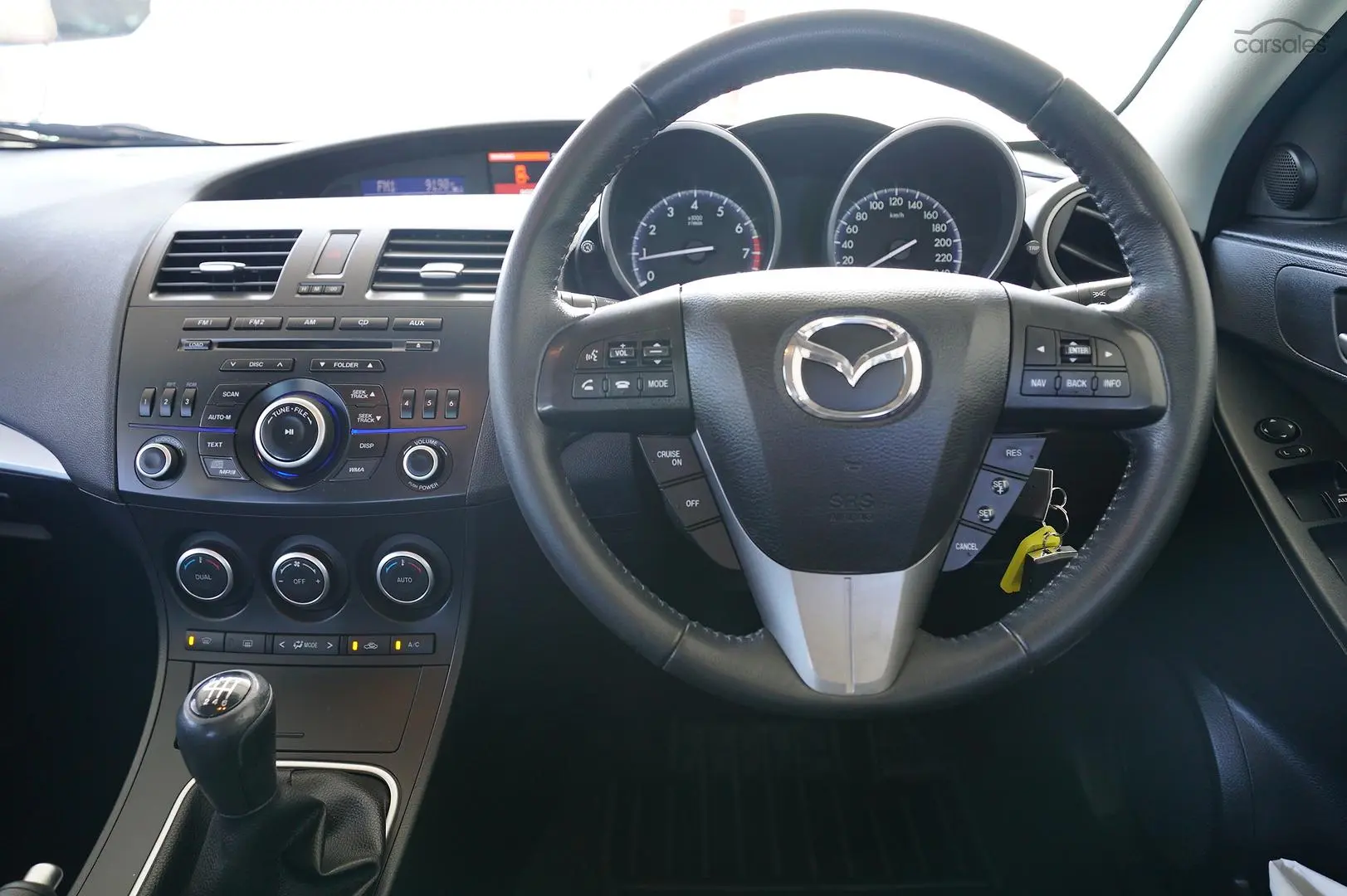 2013 Mazda 3 Image 10