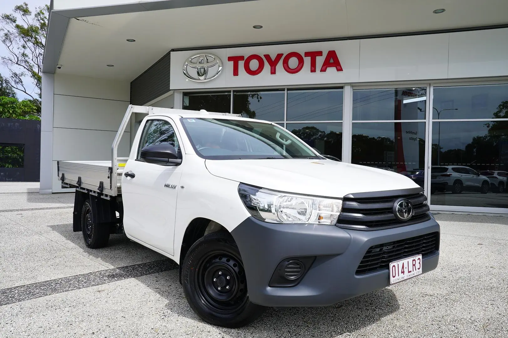 2023 Toyota Hilux Gallery Image 4