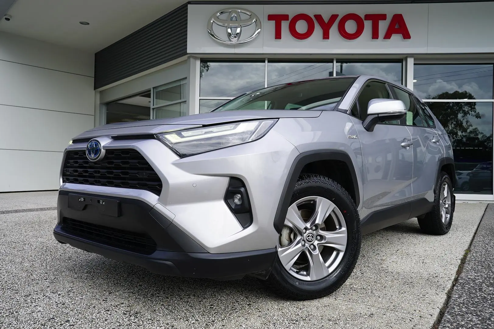 2022 Toyota Rav4 Gallery Image 3