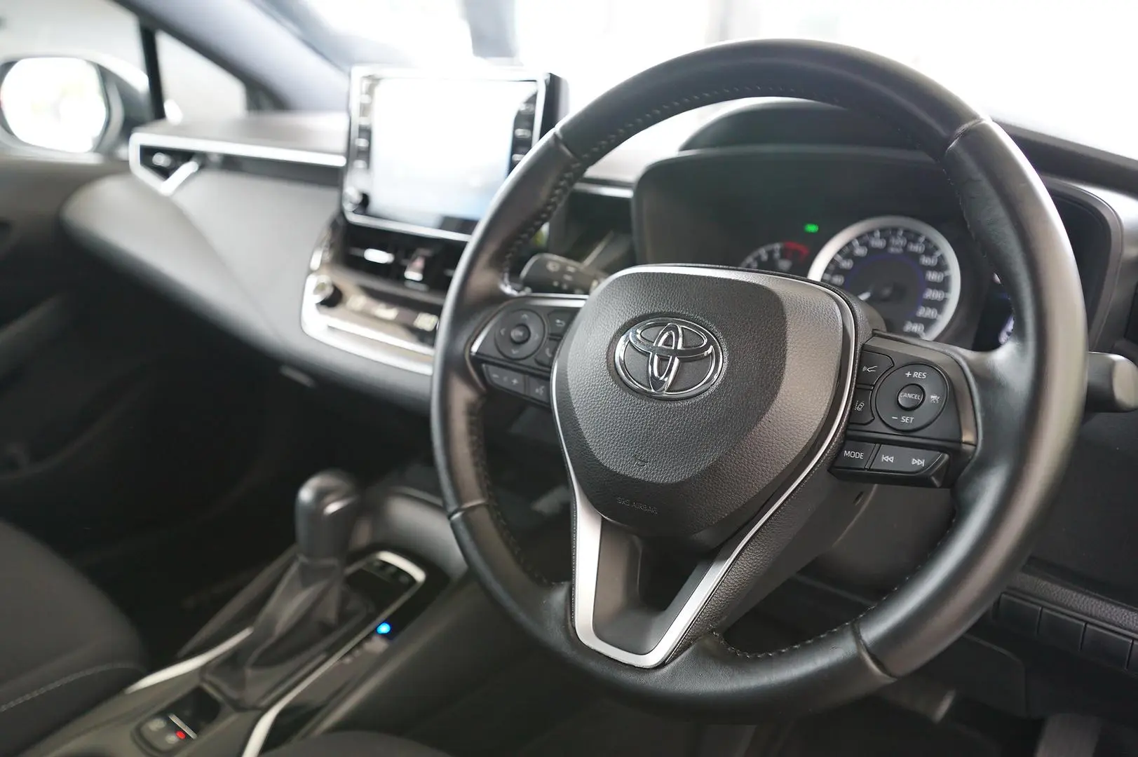 2018 Toyota Corolla Gallery Image 14