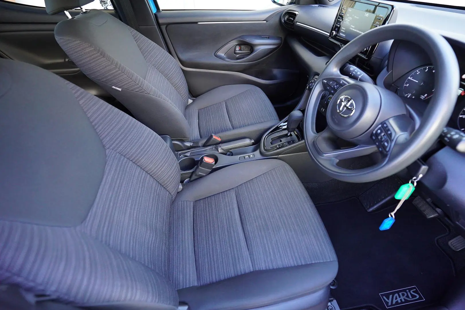 2023 Toyota Yaris Gallery Image 15