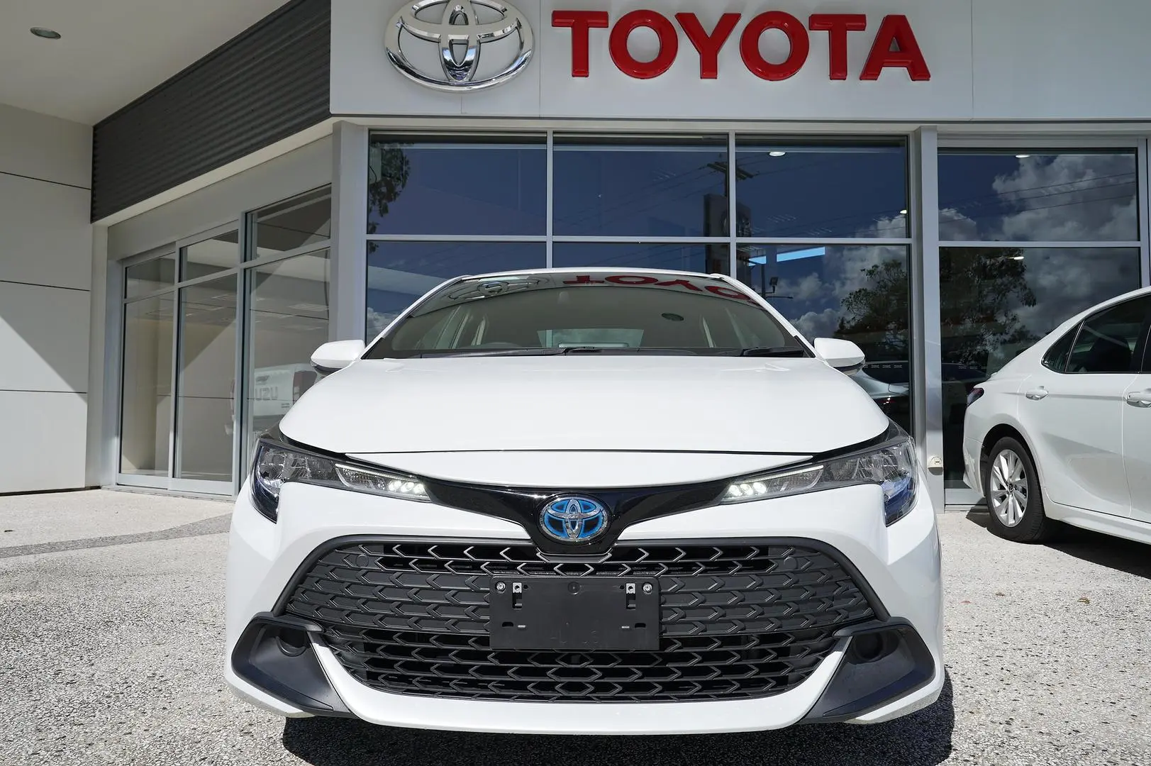 2023 Toyota Corolla Gallery Image 3