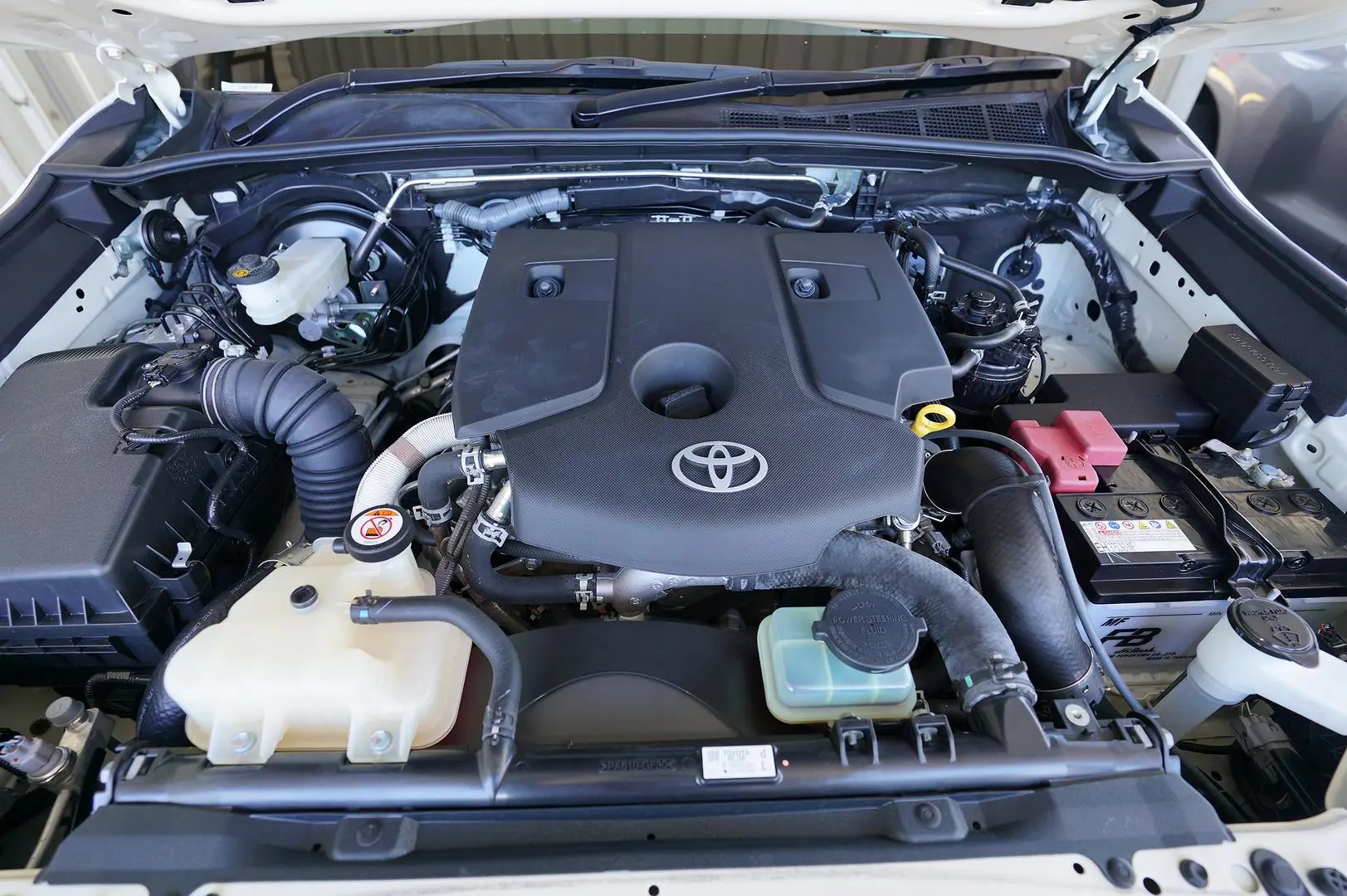 2023 Toyota Hilux Gallery Image 22