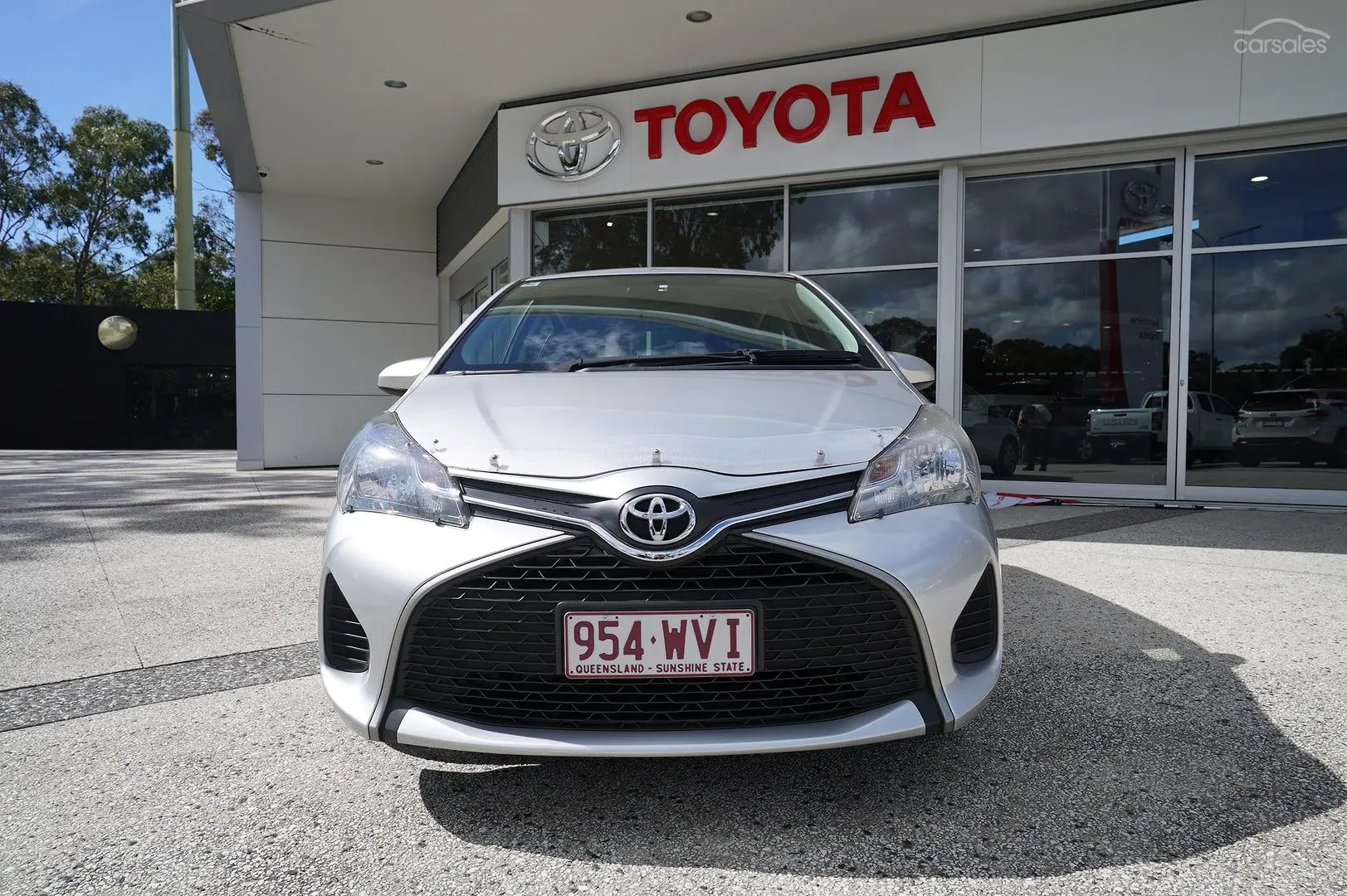 2015 Toyota Yaris Image 3