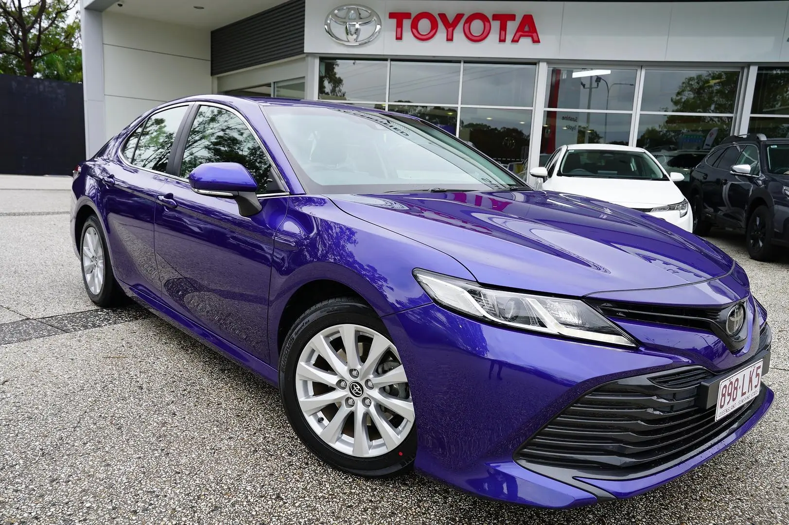 2019 Toyota Camry Image 9