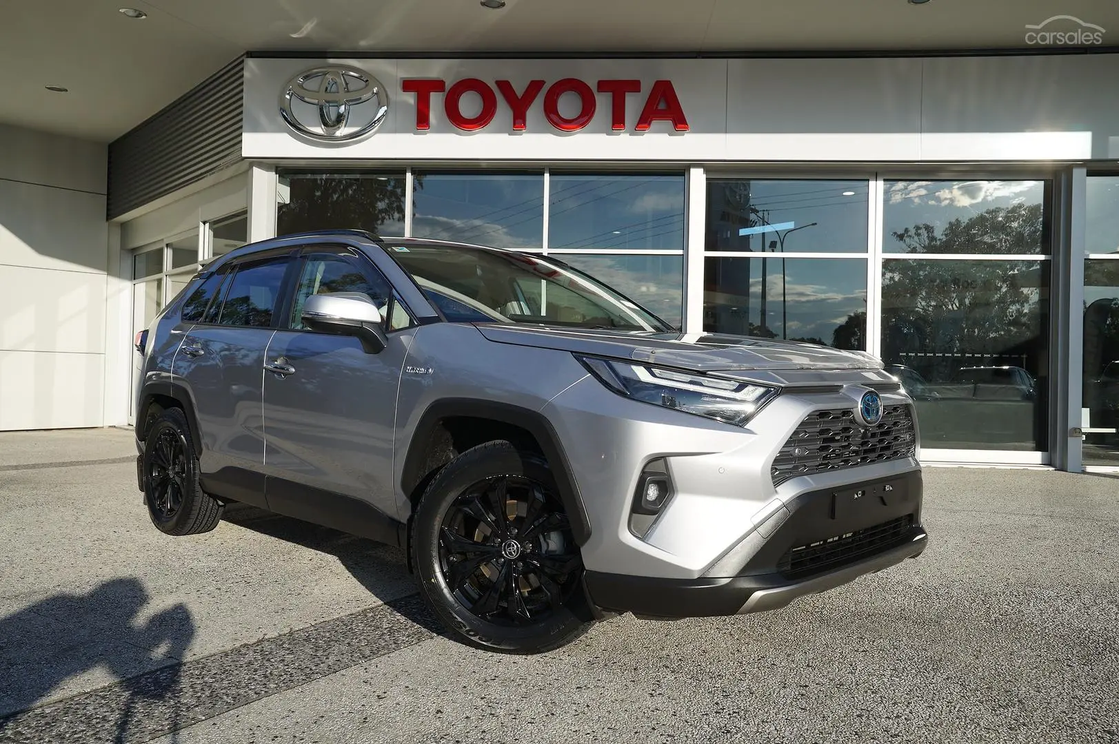 2022 Toyota RAV4 Image 1