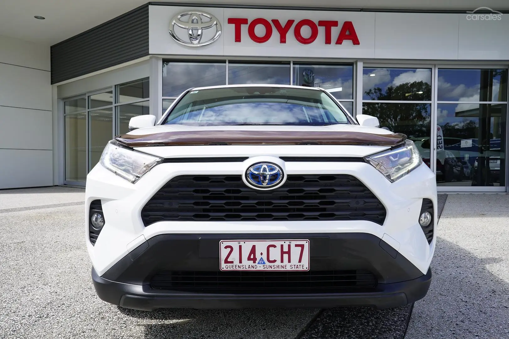 2021 Toyota RAV4 Image 3