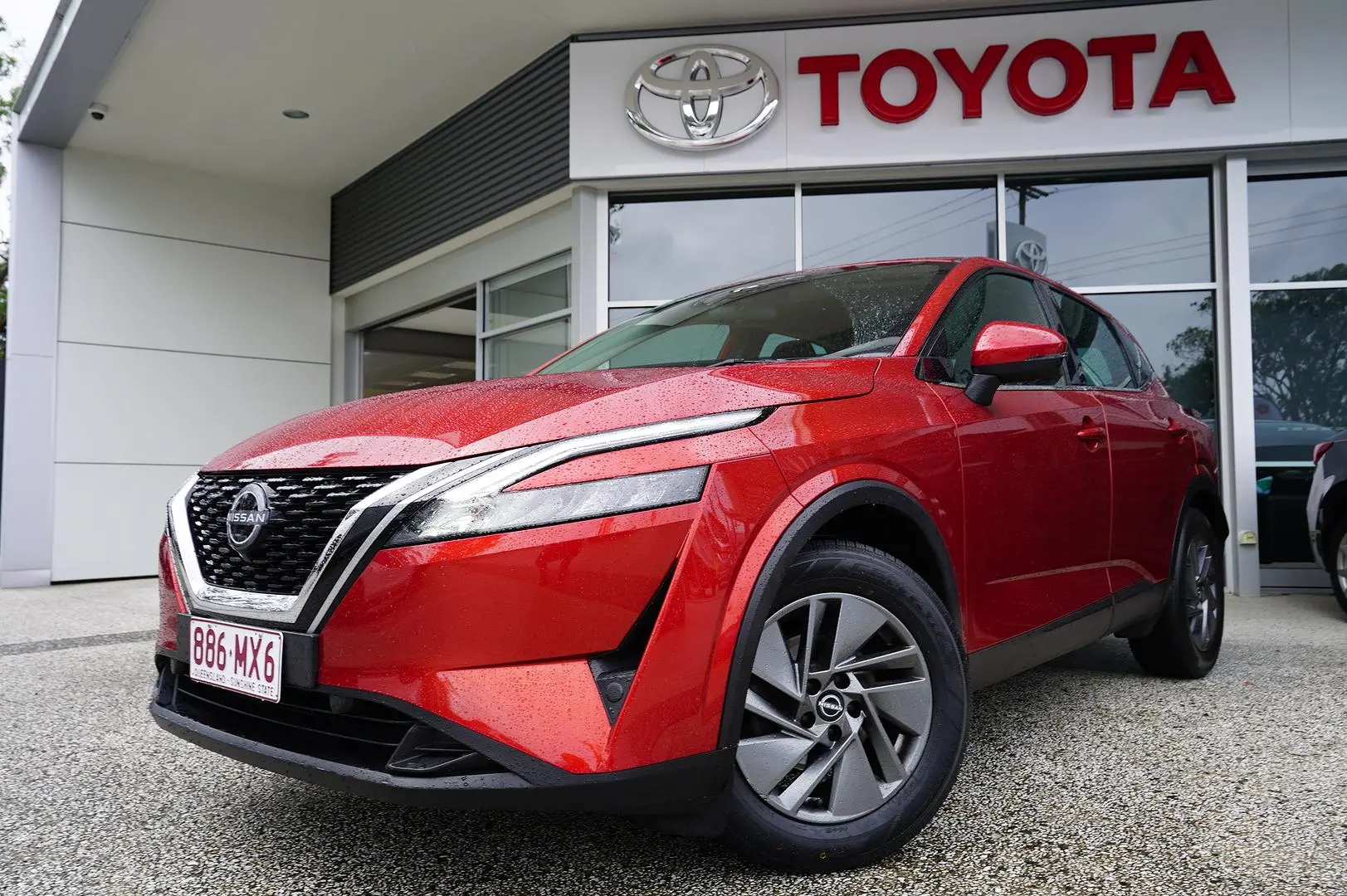 2022 Nissan QASHQAI Gallery Image 1