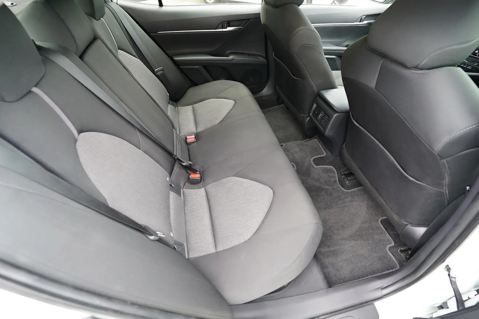 2023 Toyota Camry Gallery Image 15