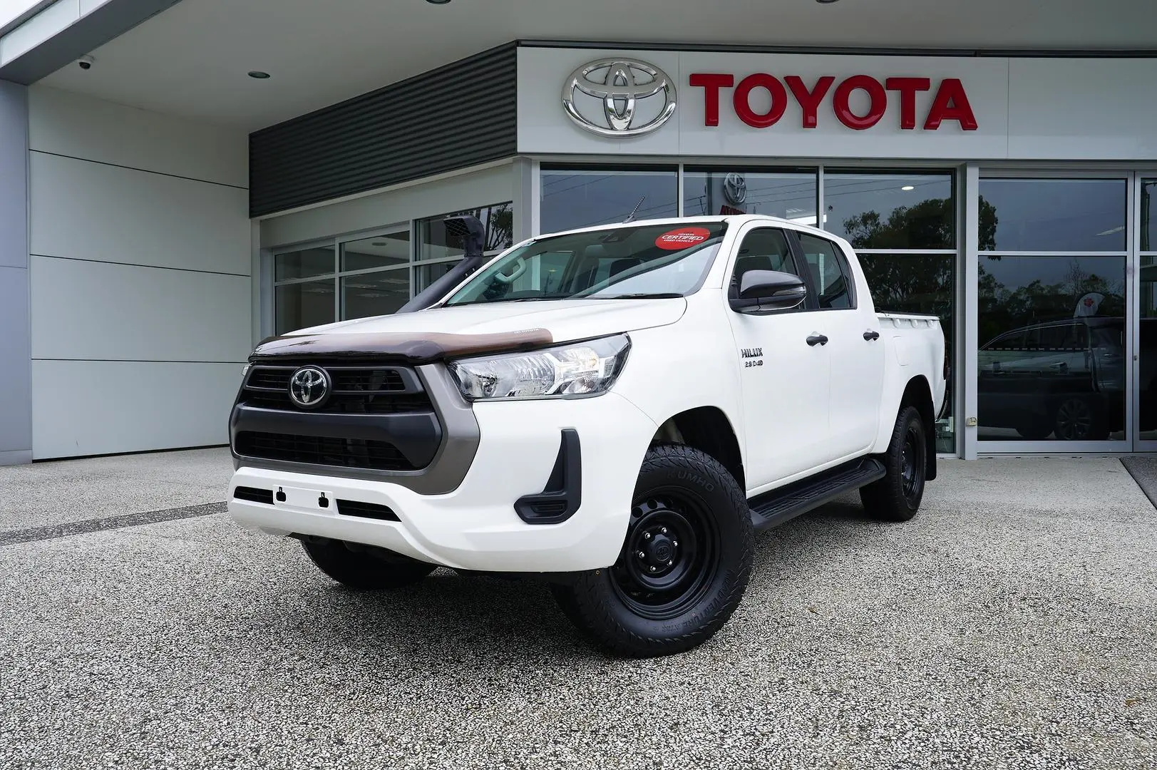 2021 Toyota Hilux Gallery Image 1