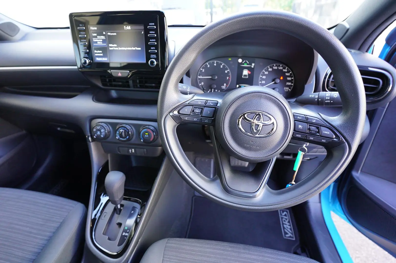 2023 Toyota Yaris Gallery Image 13