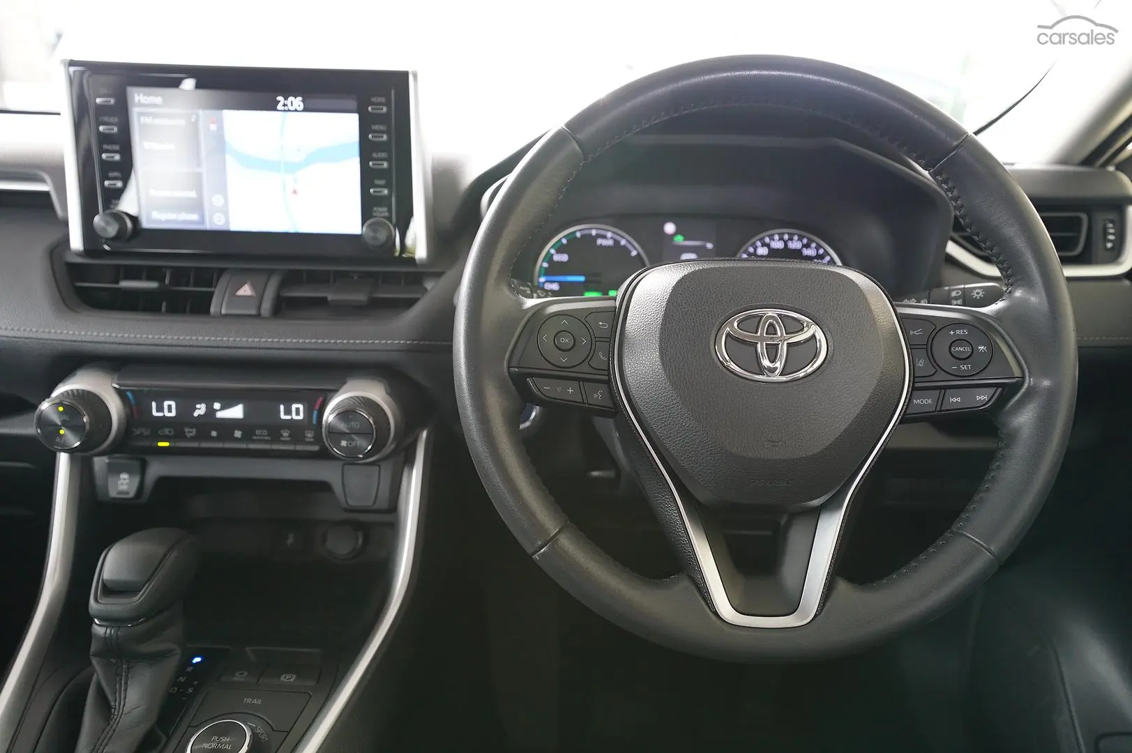 2020 Toyota RAV4 Image 9