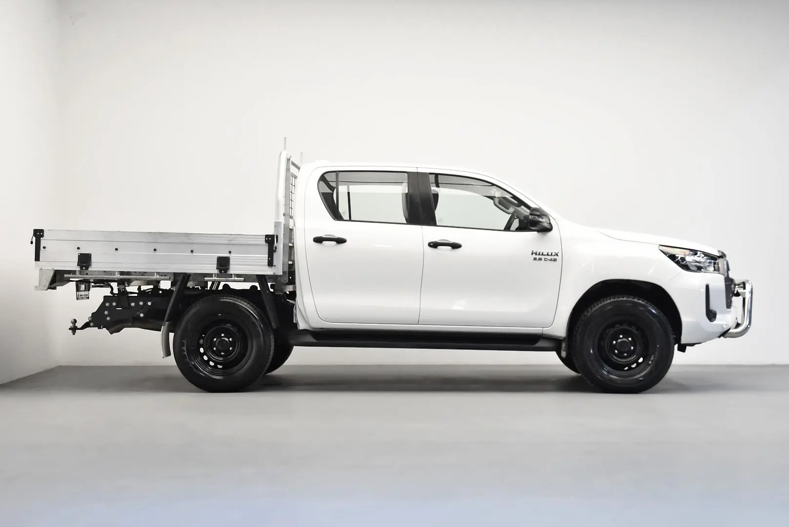 2022 Toyota Hilux Gallery Image 3