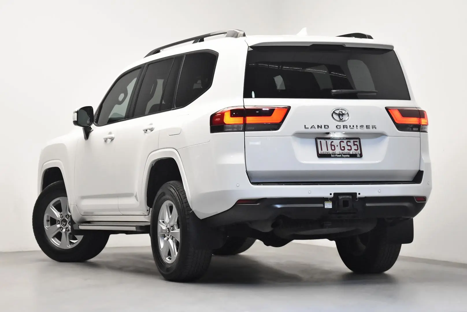 2023 Toyota Landcruiser Gallery Image 5