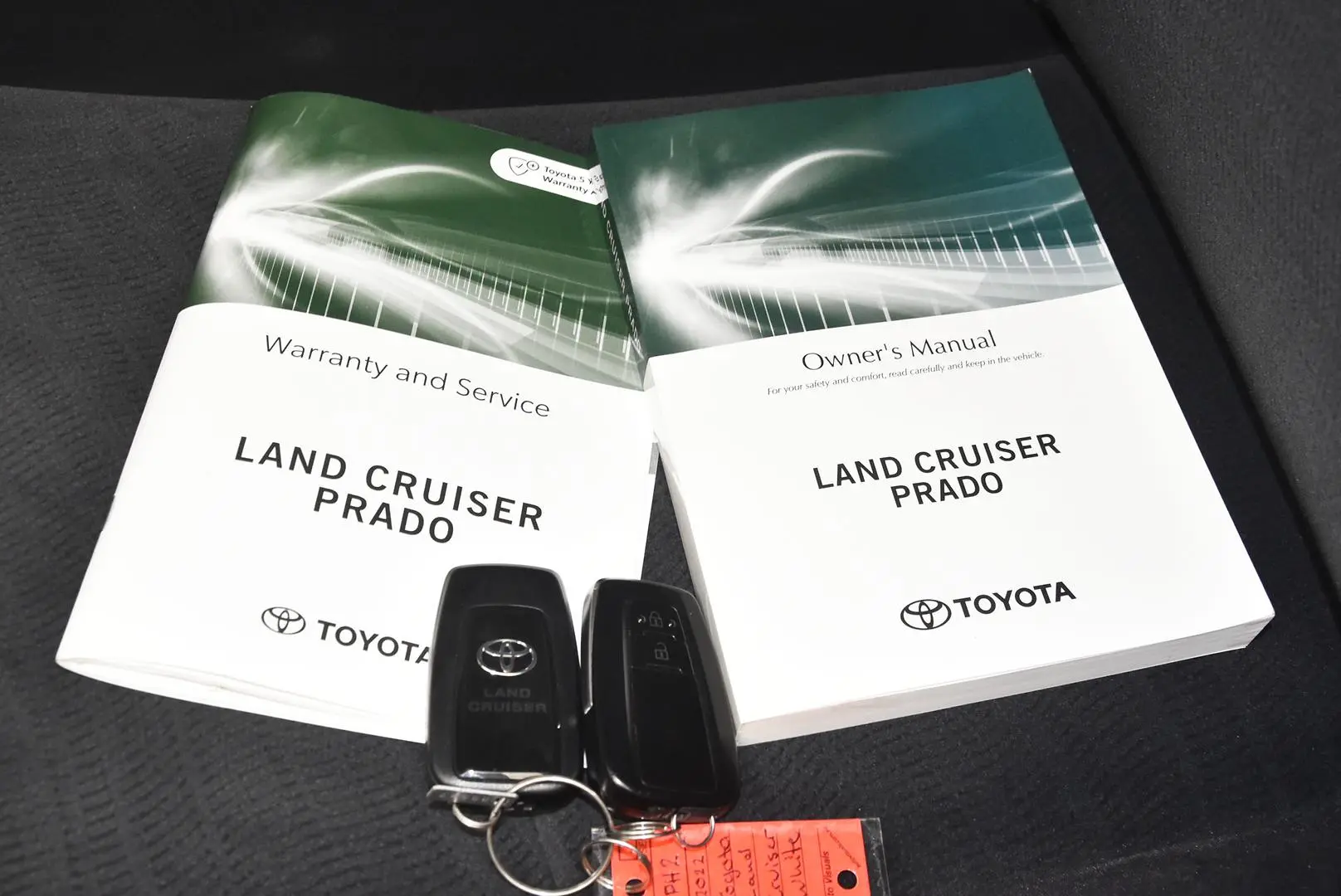 2022 Toyota Landcruiser Prado Gallery Image 18