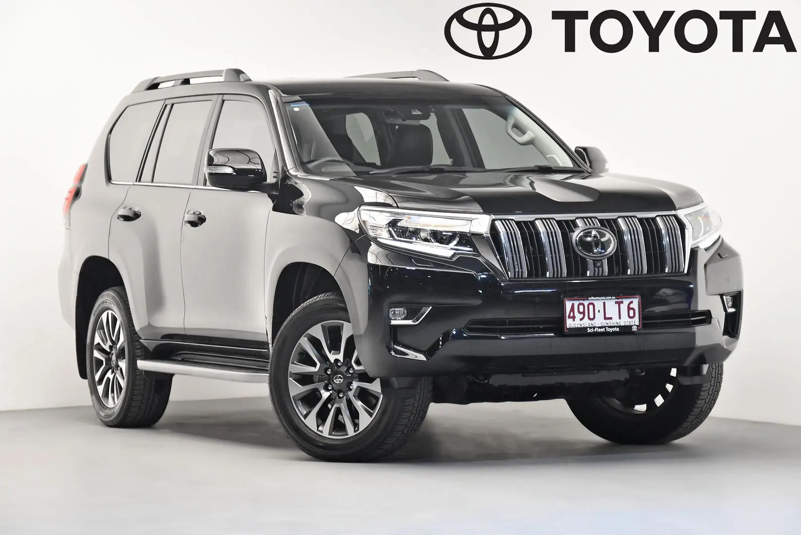 2022 Toyota Landcruiser Prado Gallery Image 1