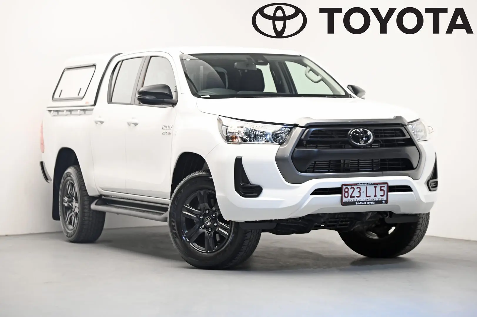 2023 Toyota Hilux Gallery Image 1