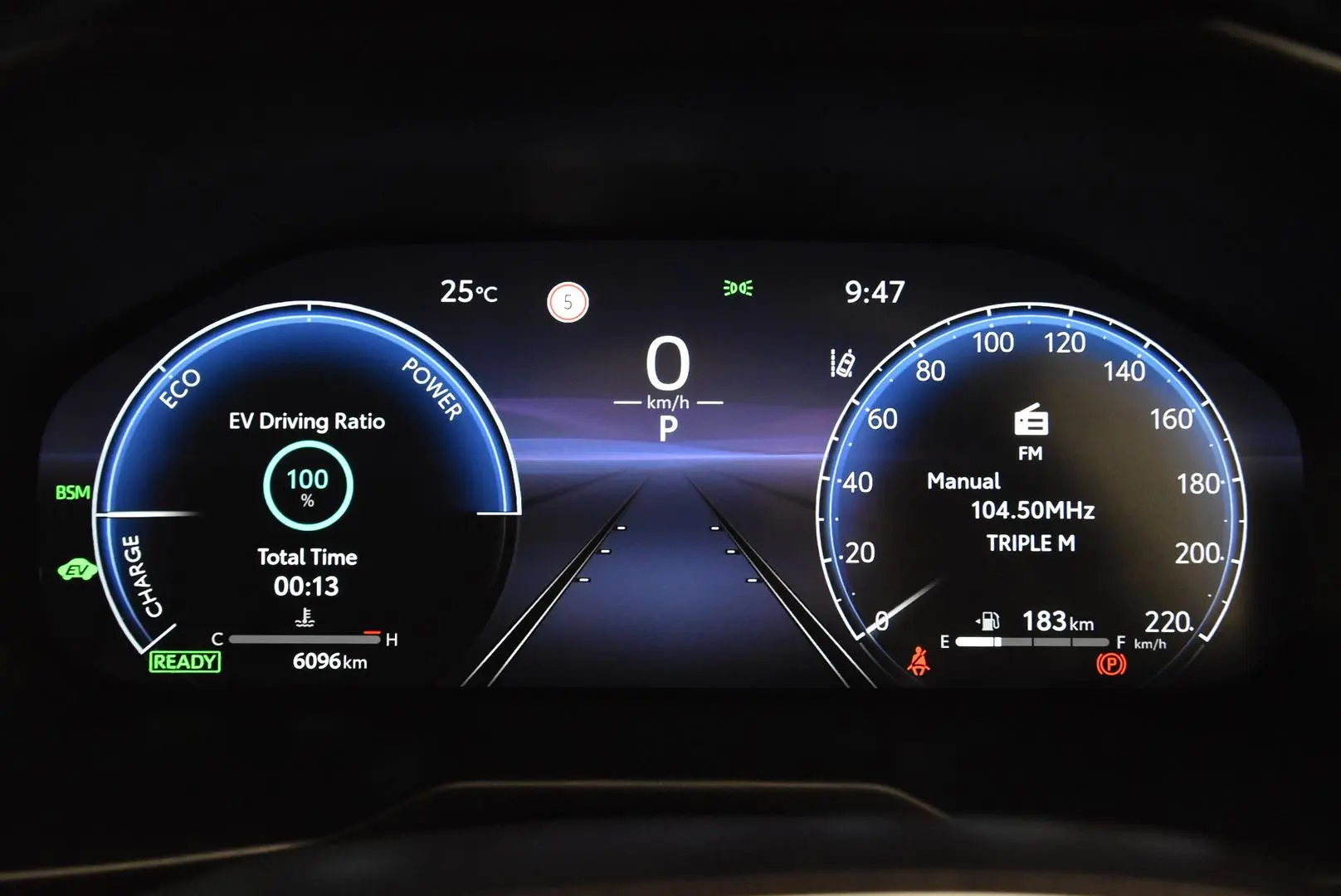 2025 Toyota RAV4 Gallery Image 11