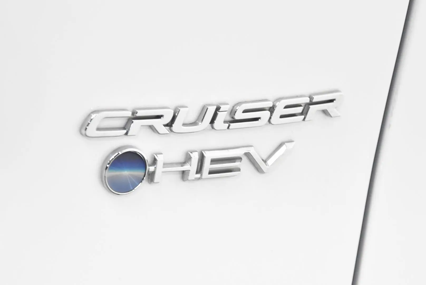 2024 Toyota RAV4 Gallery Image 8