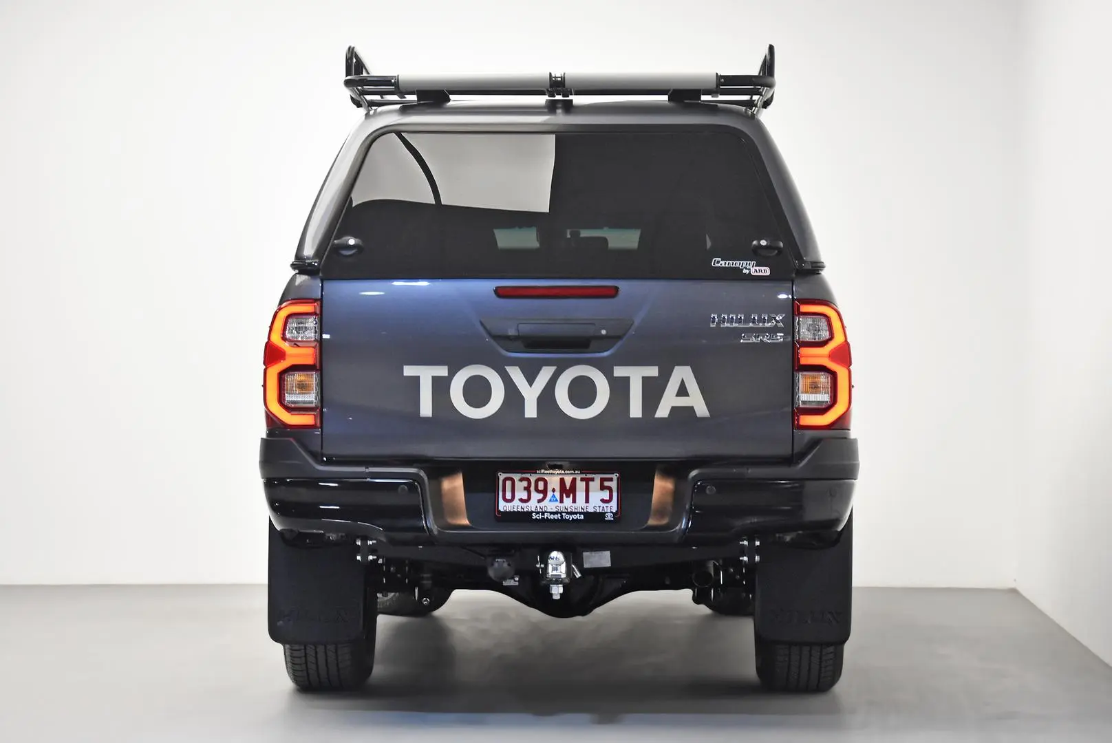 2024 Toyota Hilux Gallery Image 6