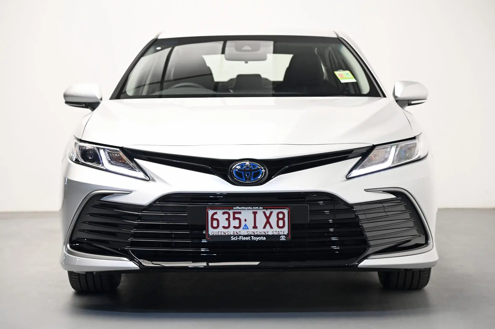 2024 Toyota Camry Image 2