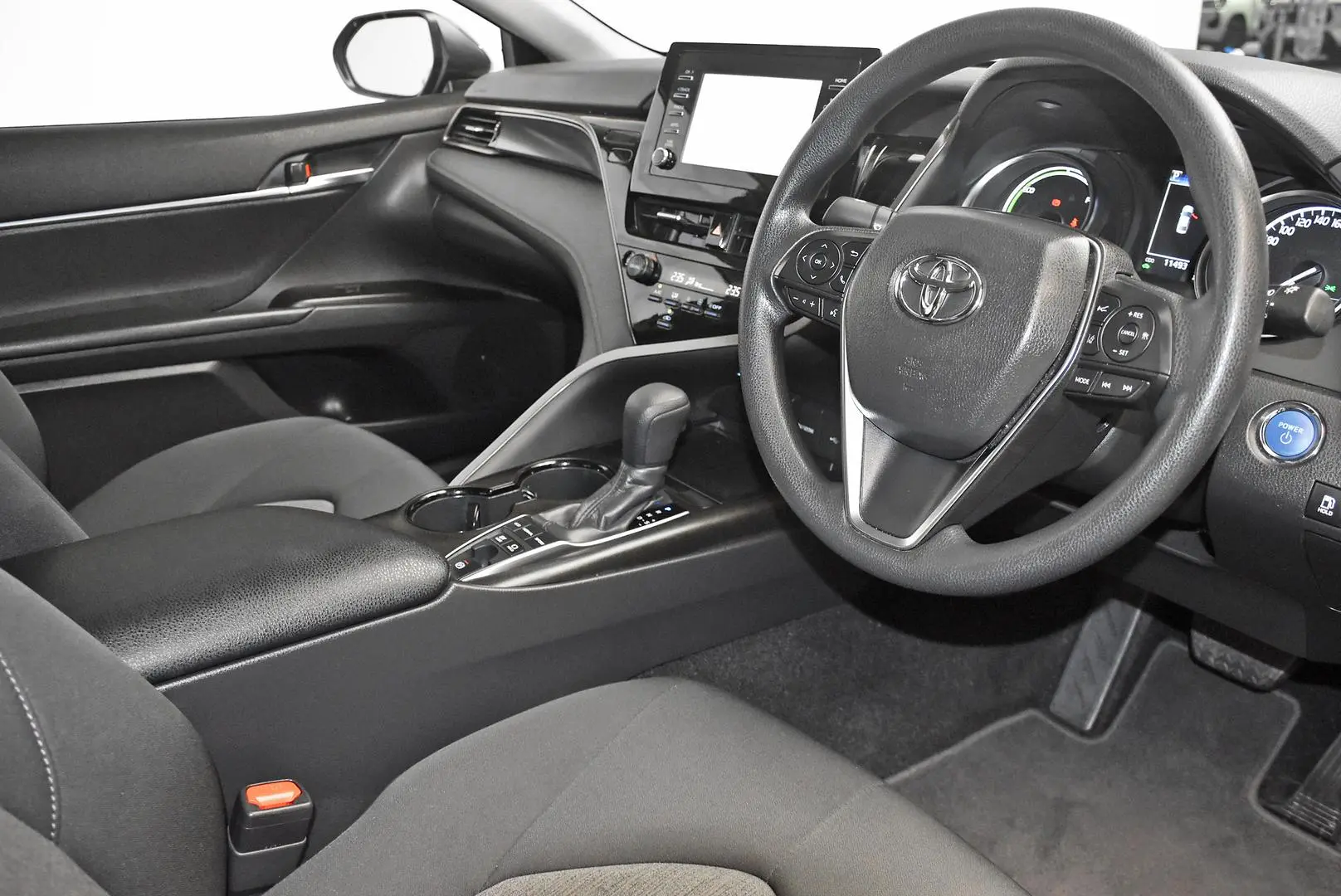 2024 Toyota Camry Gallery Image 8