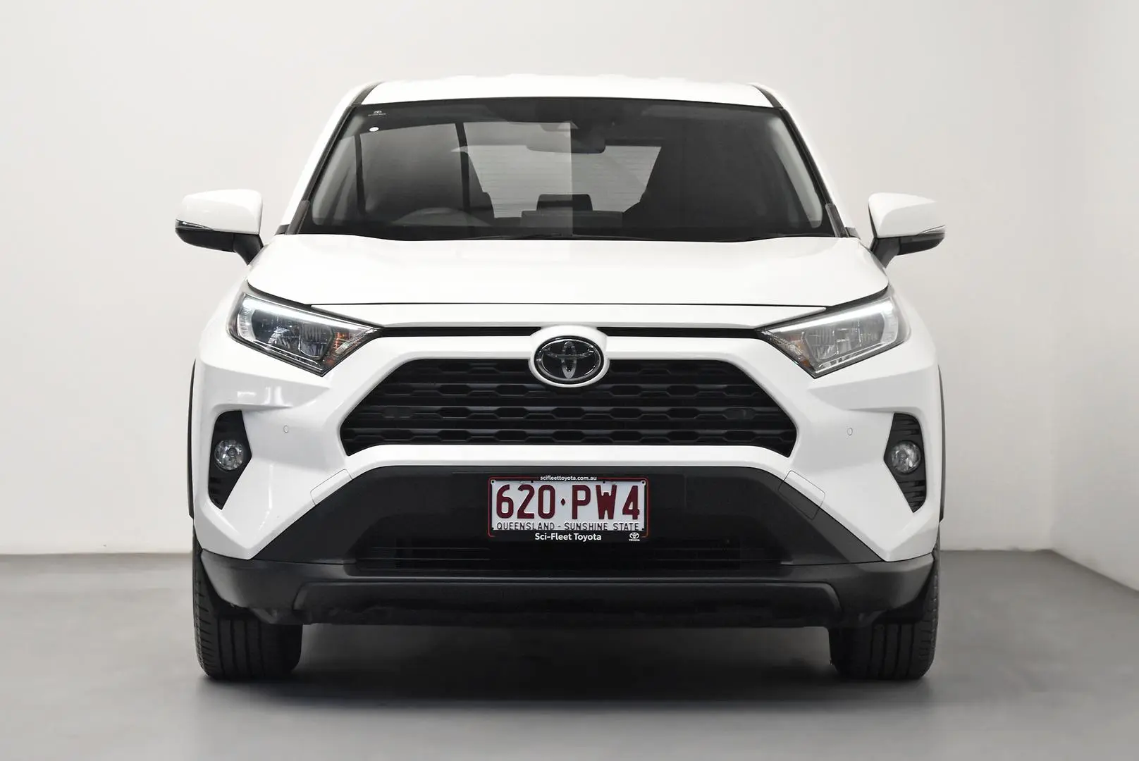 2020 Toyota RAV4 Gallery Image 2