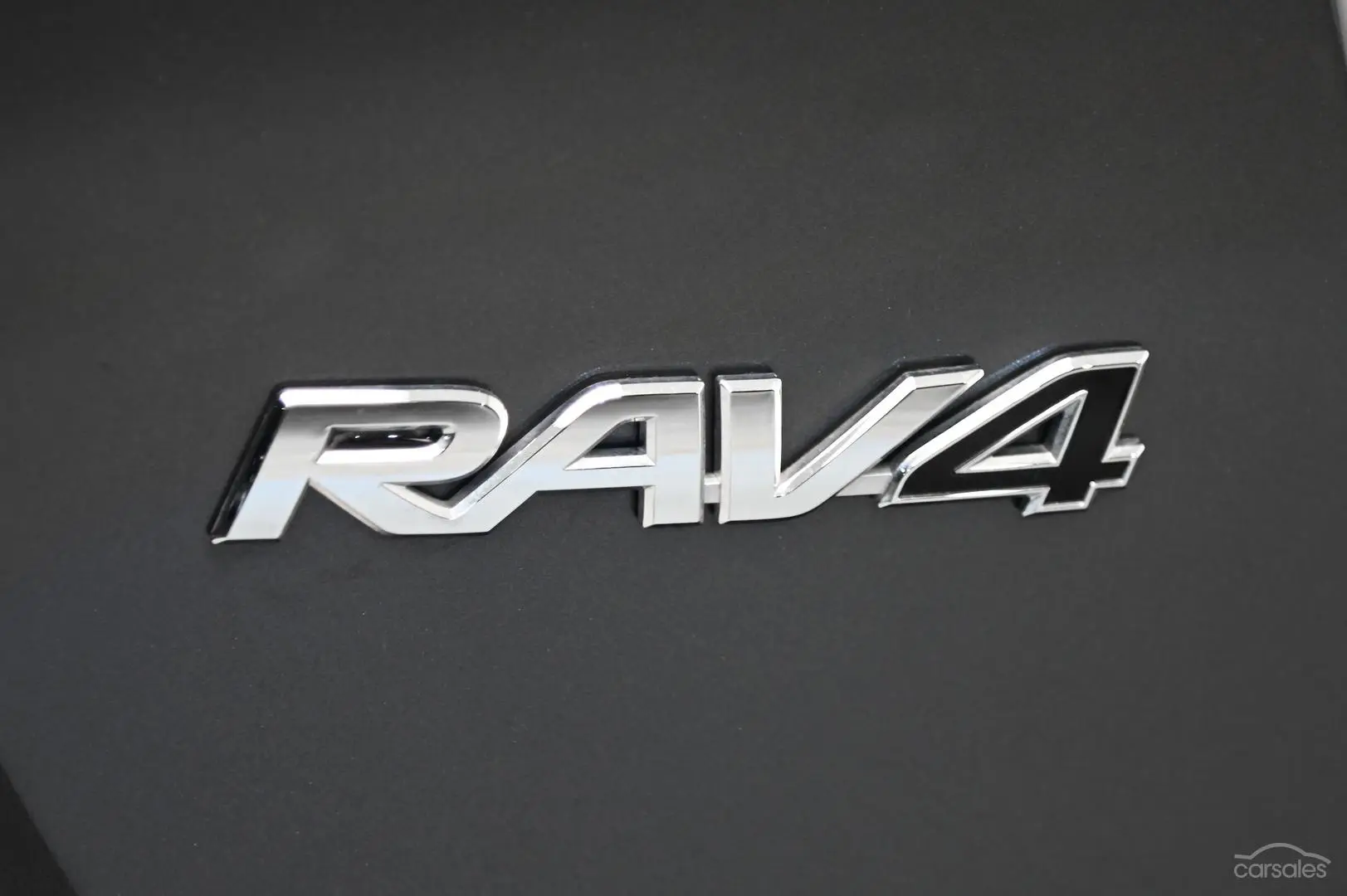 2018 Toyota RAV4 Image 7