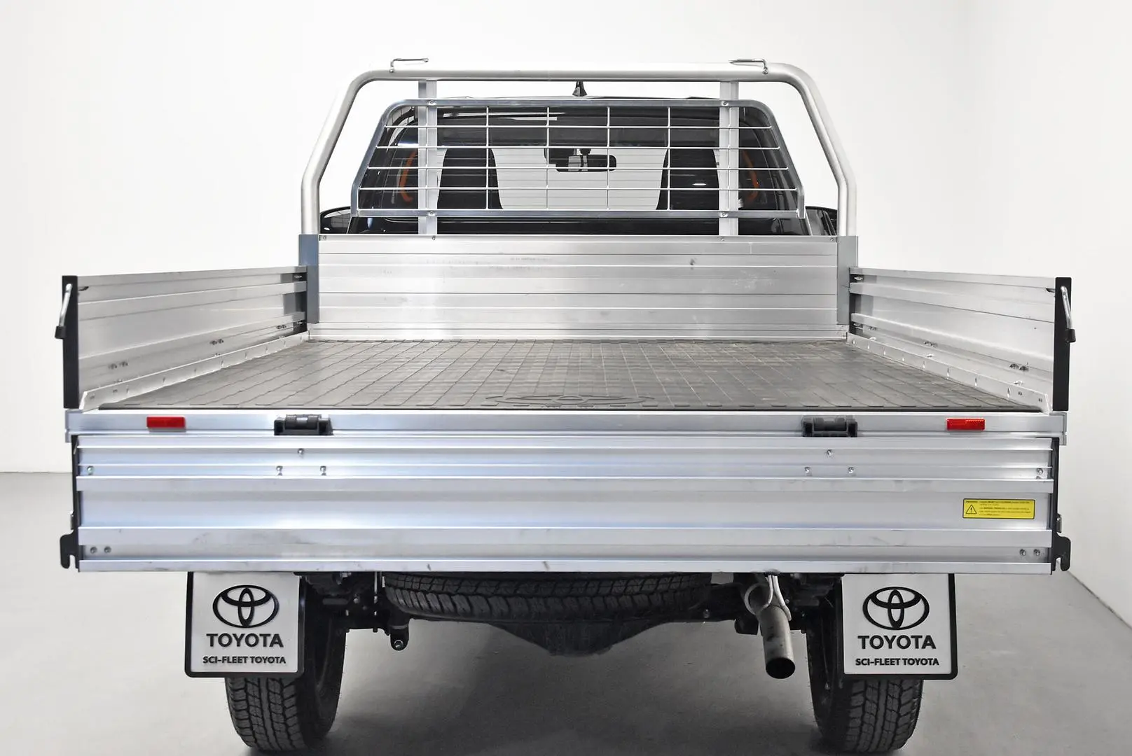 2024 Toyota Hilux Gallery Image 17