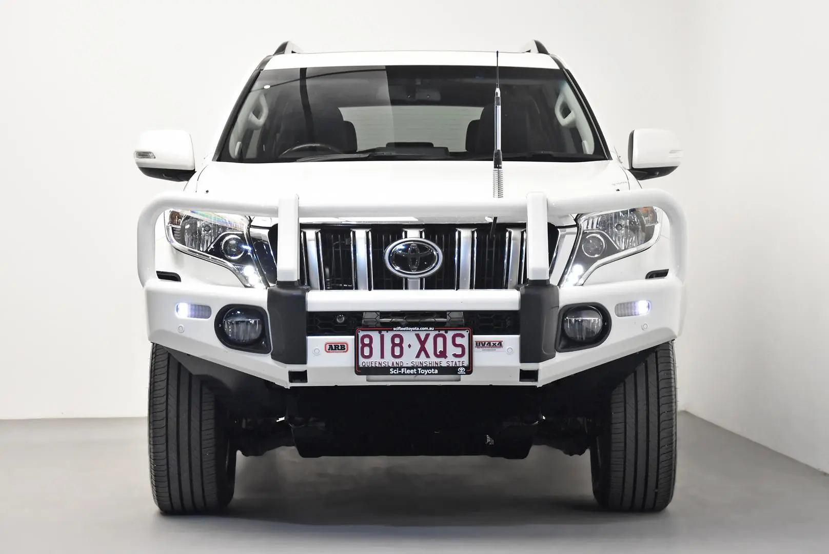 2016 Toyota Landcruiser Prado Gallery Image 2