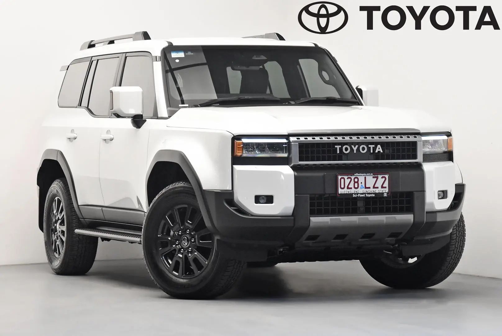 2024 Toyota Landcruiser Prado Gallery Image 1