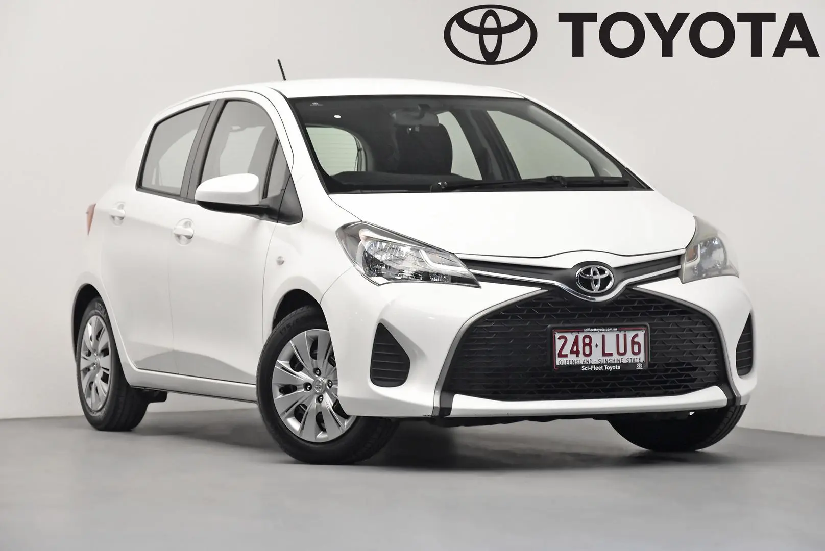 2015 Toyota Yaris Gallery Image 1