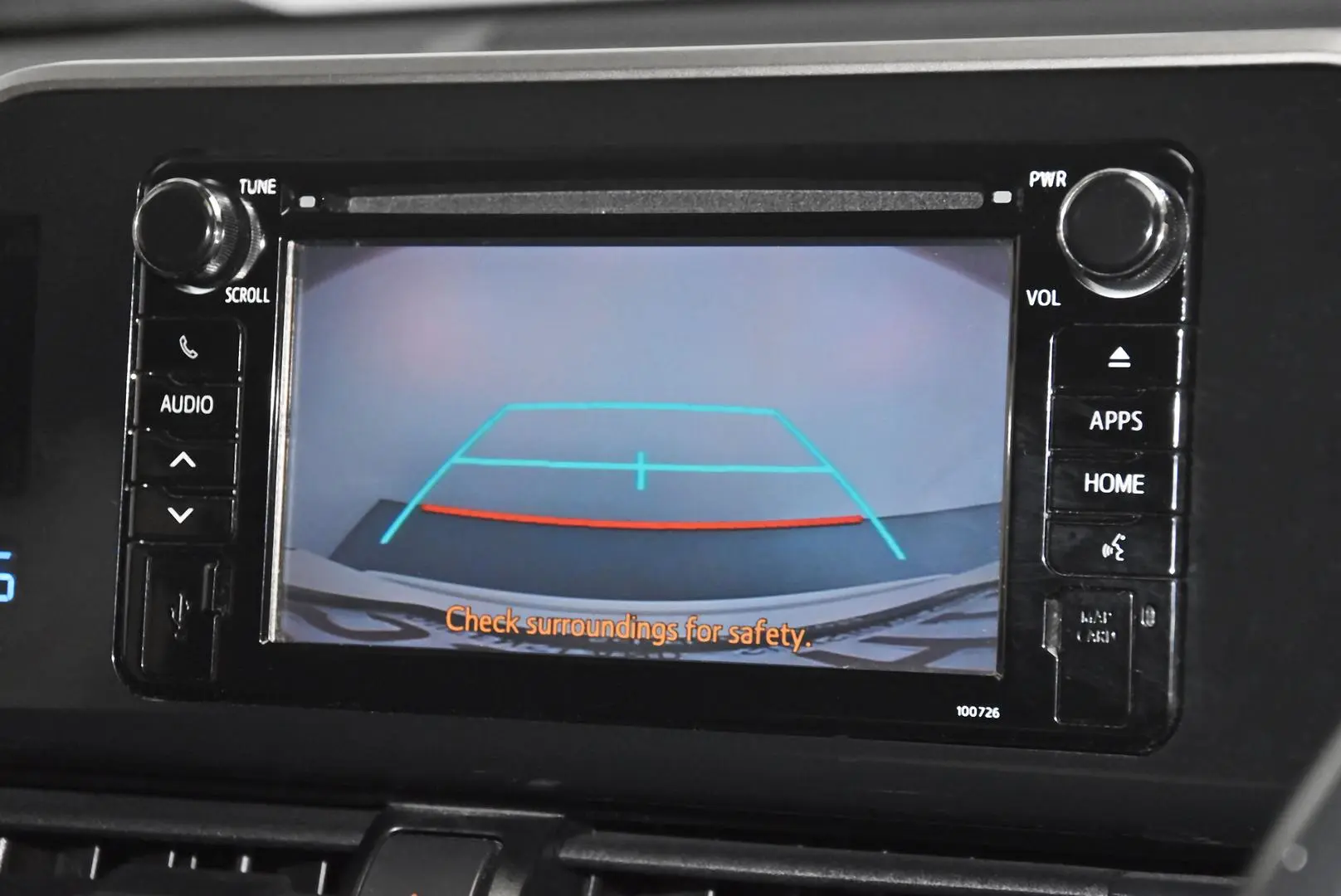 2018 Toyota C-HR Gallery Image 13