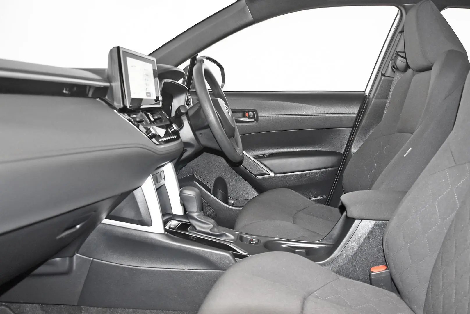 2024 Toyota Corolla Cross Gallery Image 18