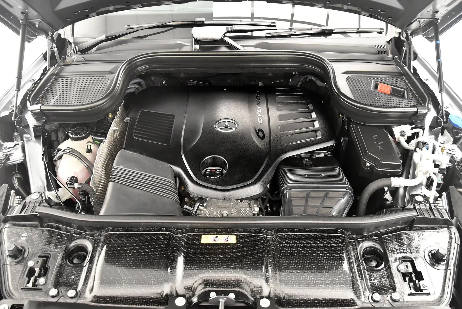 2023 Mercedes-Benz GLS-Class Gallery Image 24