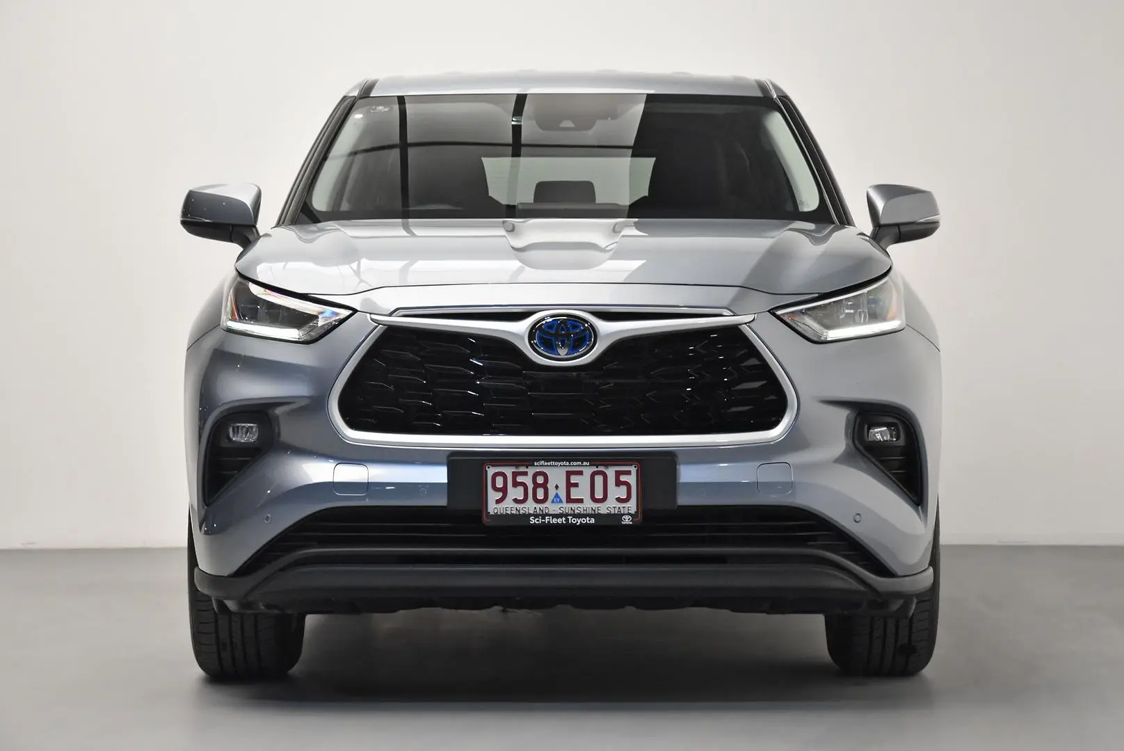 2022 Toyota Kluger Gallery Image 2