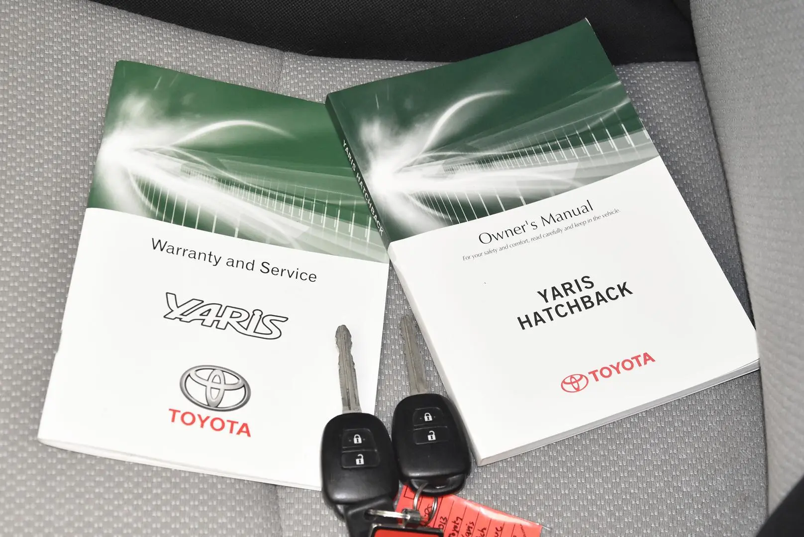 2013 Toyota Yaris Gallery Image 19