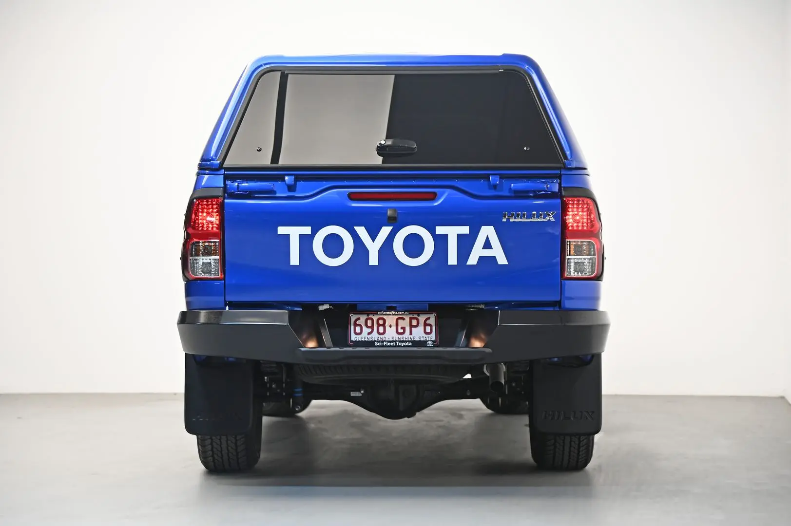 2023 Toyota Hilux Image 6