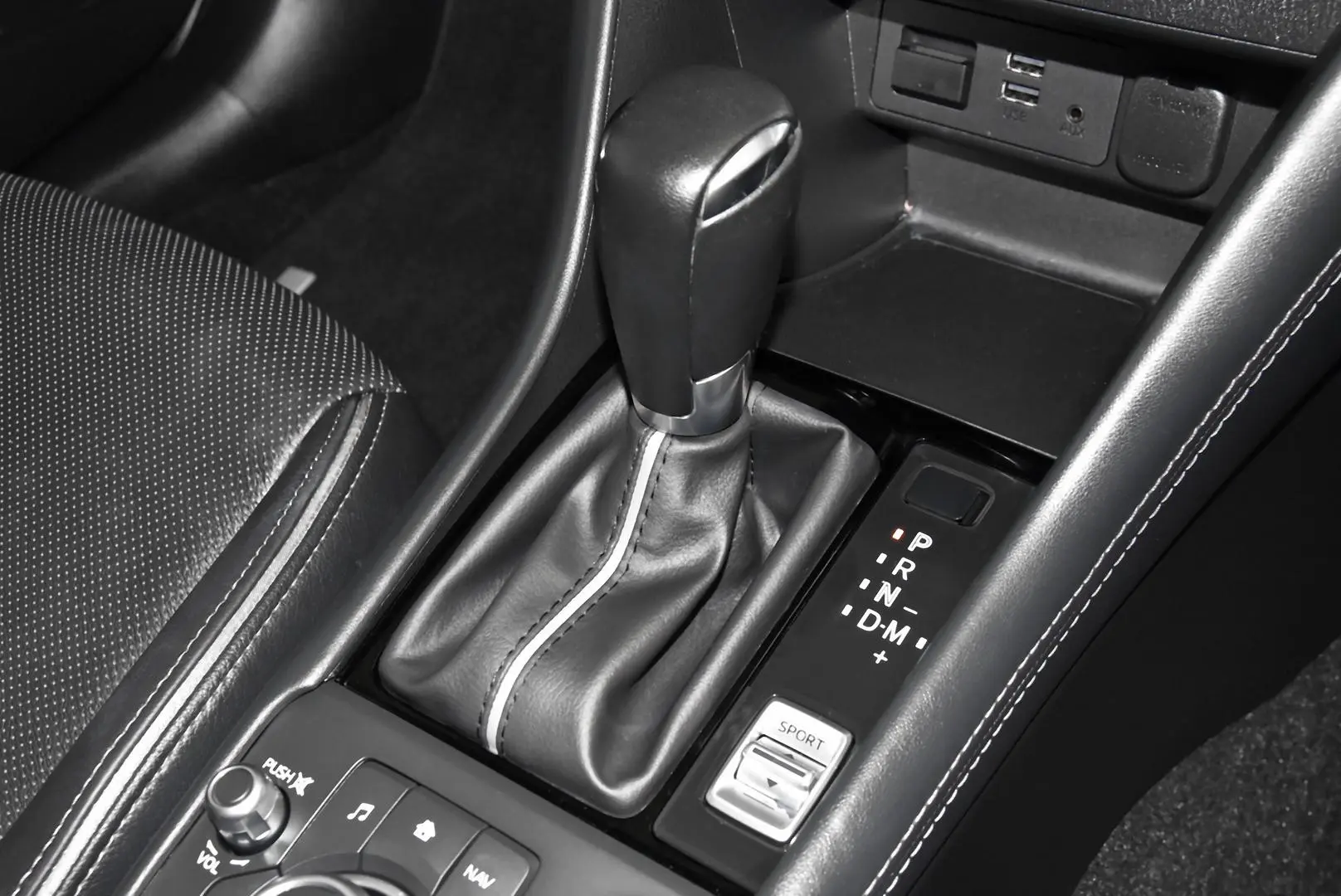 2020 Mazda CX-3 Gallery Image 13