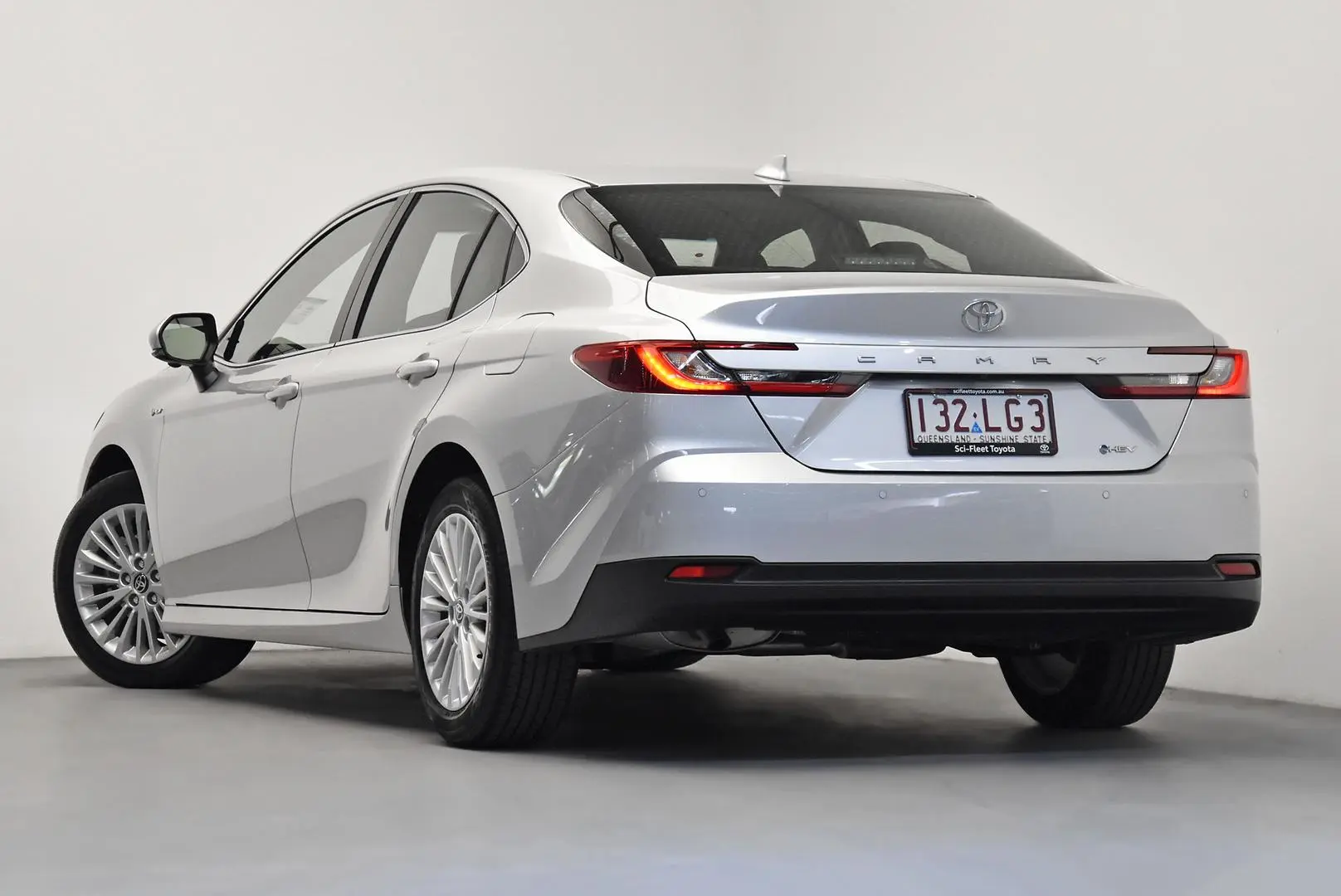 2024 Toyota Camry Gallery Image 5