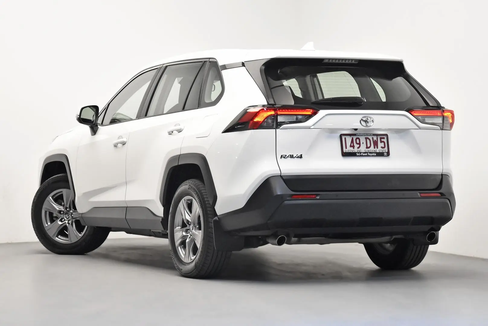 2022 Toyota Rav4 Gallery Image 5