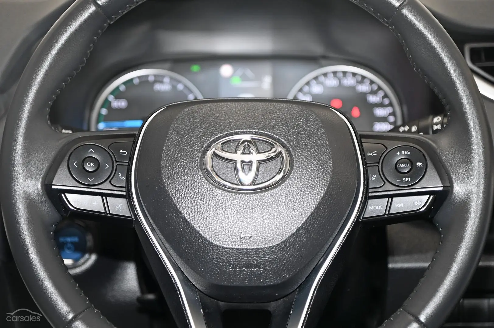 2022 Toyota RAV4 Image 16