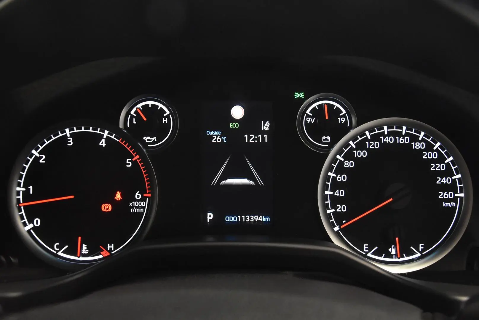 2025 Toyota RAV4 Gallery Image 23