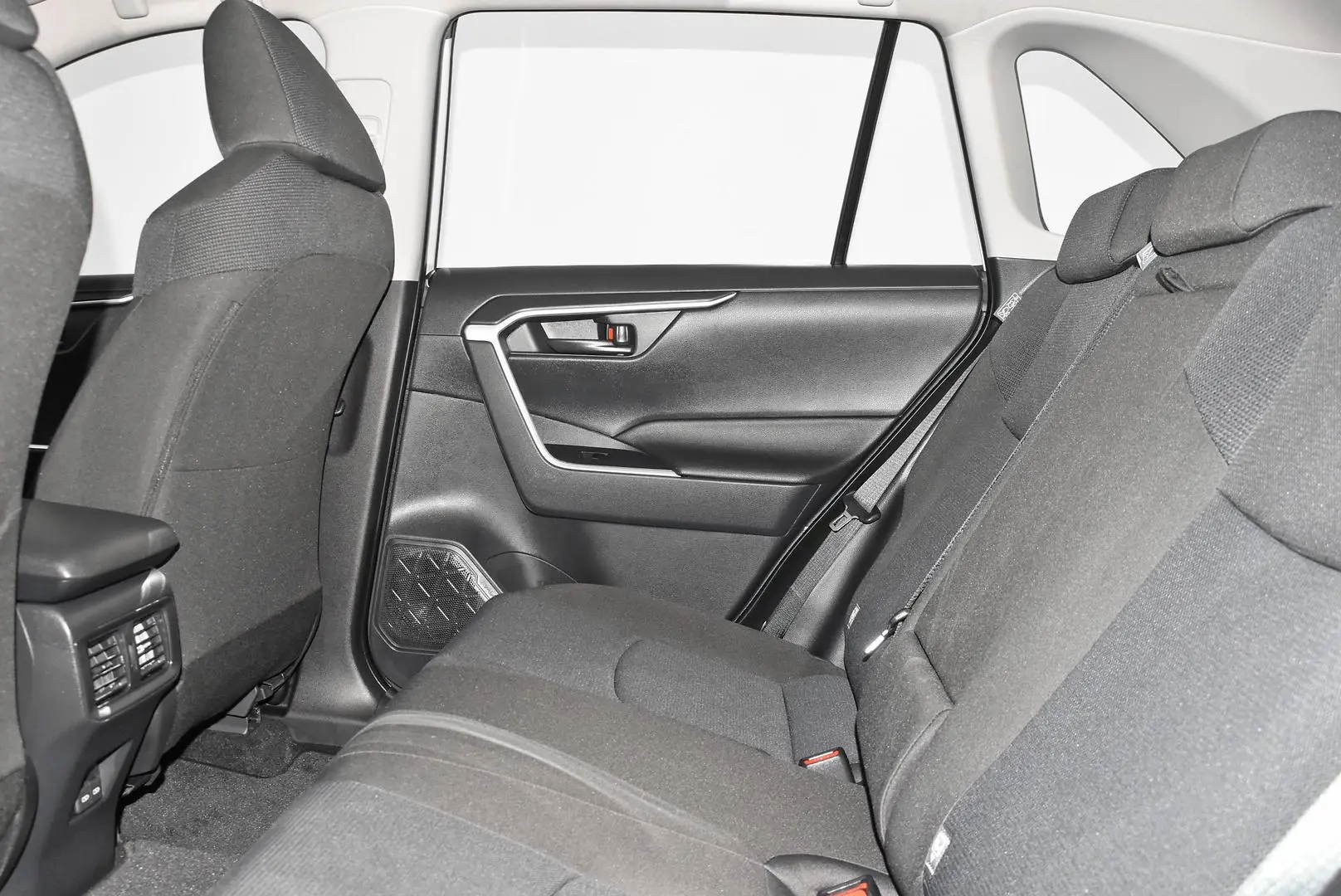 2024 Toyota RAV4 Gallery Image 19