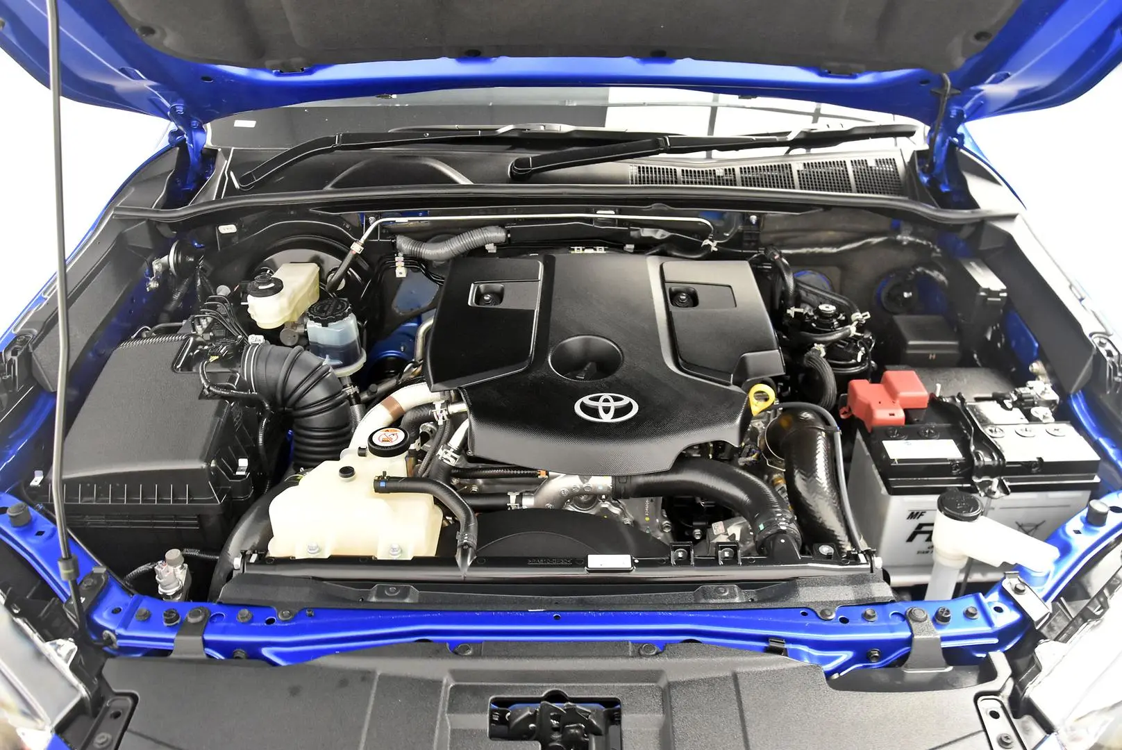 2024 Toyota Hilux Gallery Image 21