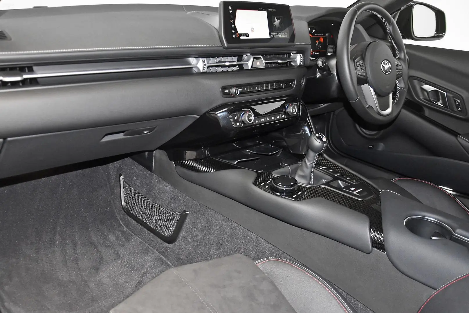 2024 Toyota Supra Gallery Image 16