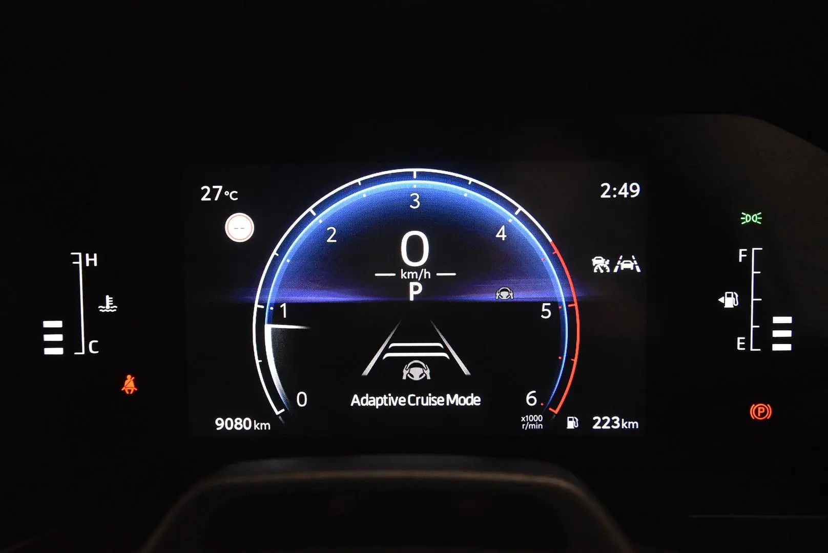 2025 Toyota Landcruiser Prado Gallery Image 10